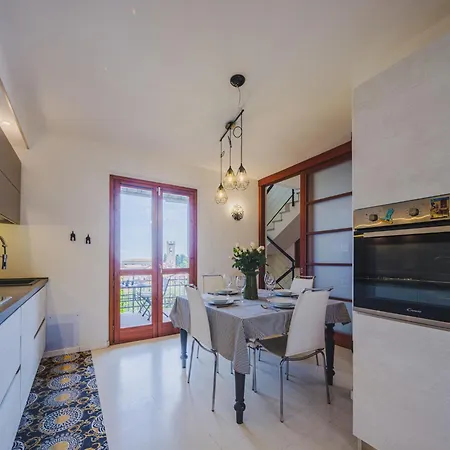 Casa Lorena By Interhome * マッサローザ