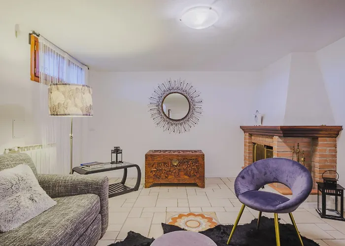 Casa Lorena By Interhome Massarosa