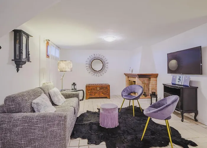 Casa Lorena By Interhome * Massarosa